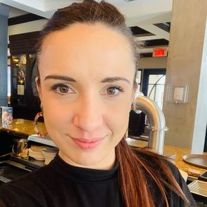 Meet your Posher, Karolynn